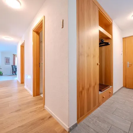Casa Cresta C32, Zentrales Mit Bergblick By Vacations Apartment