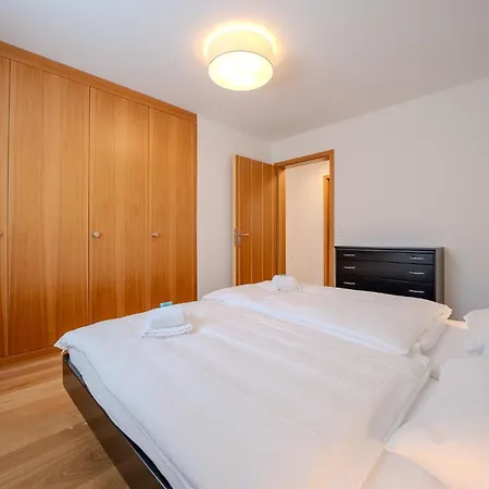 Casa Cresta C32, Zentrales Mit Bergblick By Vacations Αρόζα